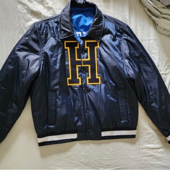 Tommy Hilfiger Other - Tommy Hilfiger reversible men’s jacket M